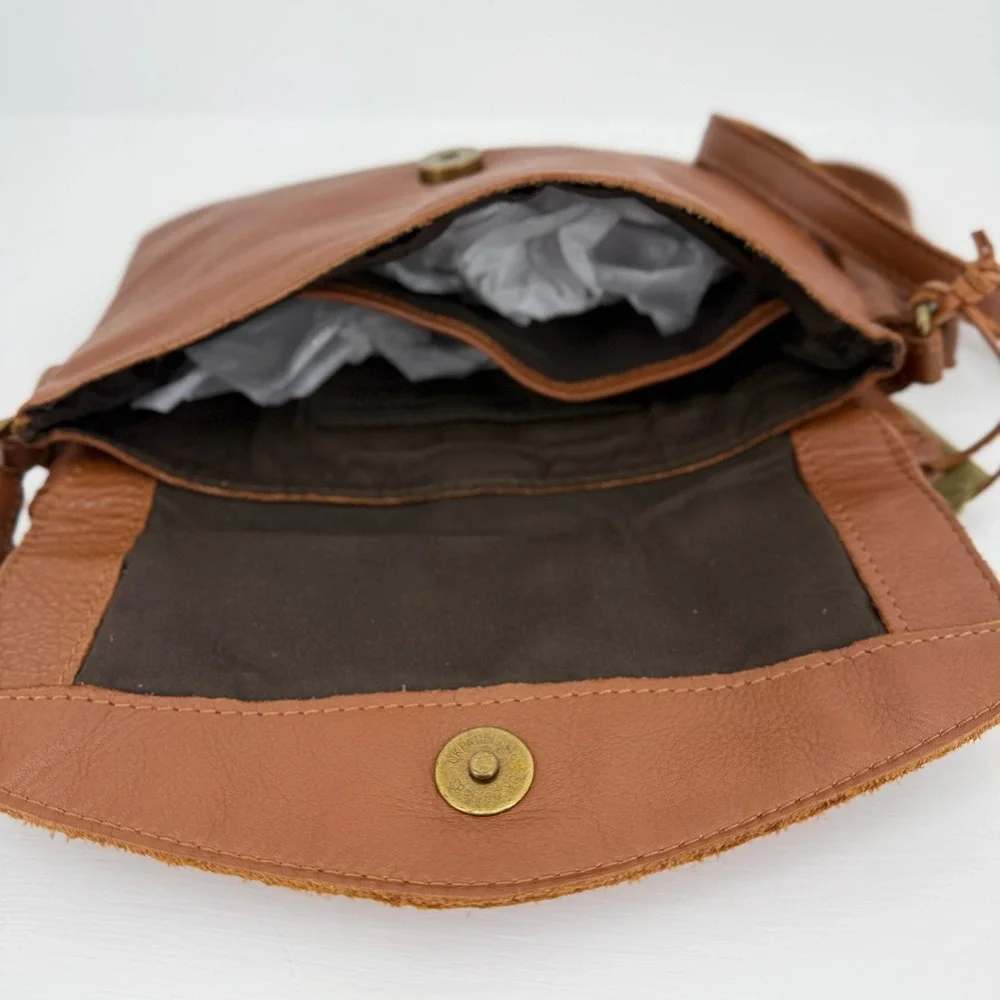 VILENCA HOLLAND Cognac Genuine Leather Crossbody Bag‎ Style VIO 09 NEW